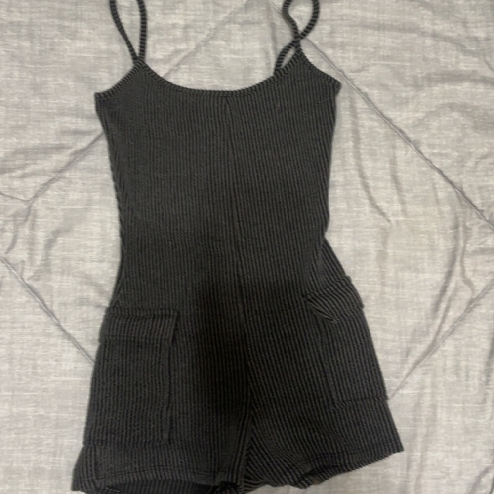 Charlotte Russe Charcoal Ribbed Knit Top